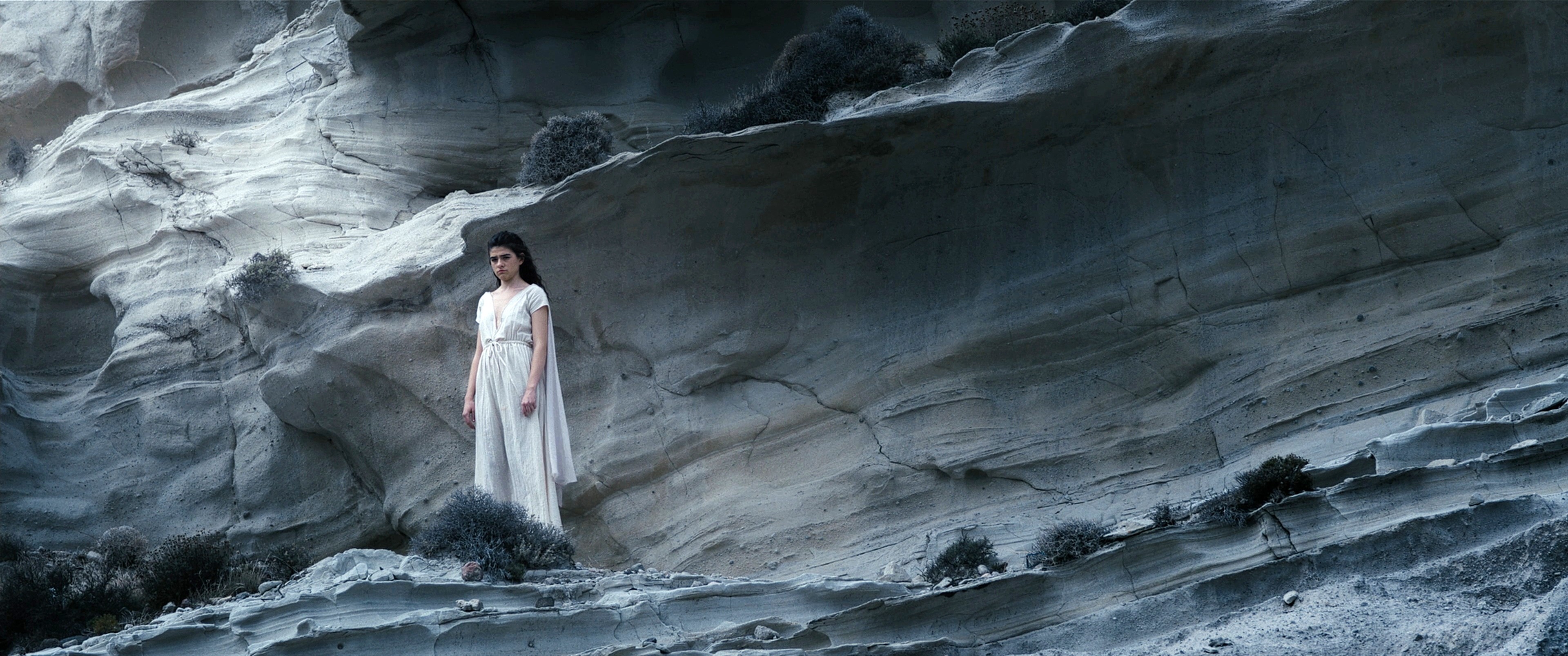 Still from Kadim Mavi